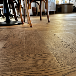 Кварцевый паркет Quartz Parquet Английская Ёлка Дуб Рустикальный 33-410 5/0,6 мм