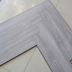 Ламинат Woodstyle Arrow Дуб Певенси 105