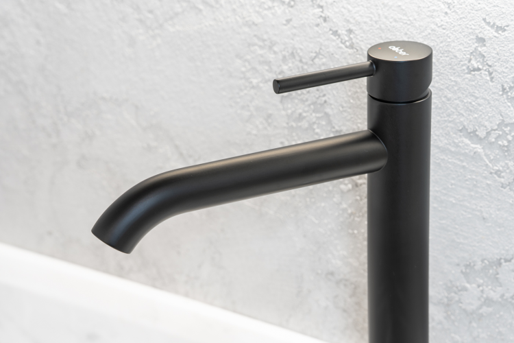 Смеситель ABBER Wasser Kreis AF8111B для накладной раковины, черный матовый