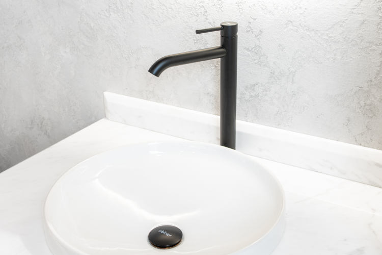 Смеситель ABBER Wasser Kreis AF8111B для накладной раковины, черный матовый