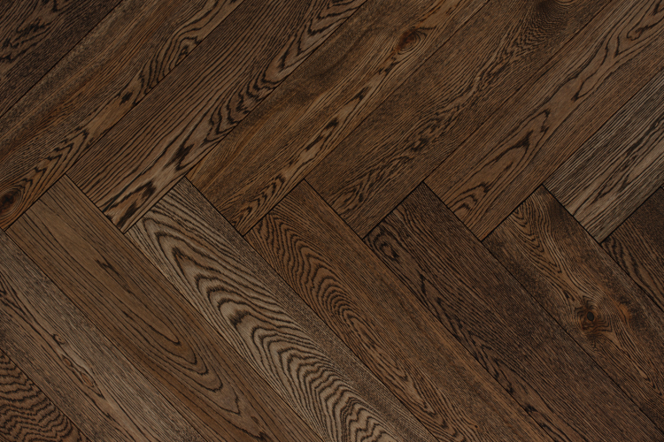 Паркетная доска Amber Wood A31.15.16.127-023 Дуб Коттедж Ёлка 915x127x14 мм