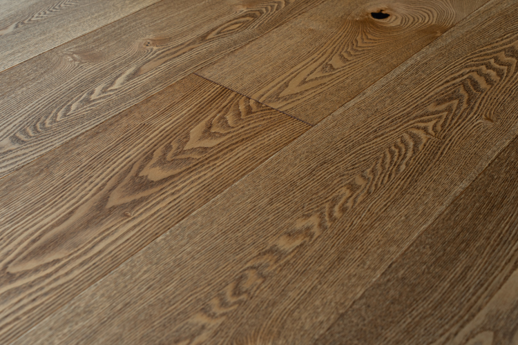 Паркетная доска Amber Wood A12.33.20.189-005 Ясень Винтаж 1860x189x14 мм