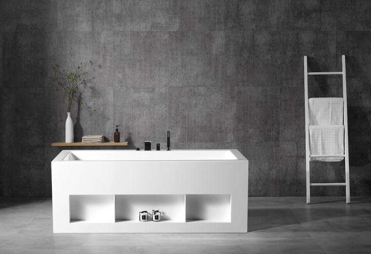 Акриловая ванна ABBER AB9339-1.7-белая