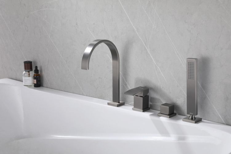 Смеситель ABBER Wasserfall AF8613NG на борт ванны, никель