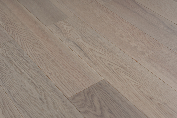 Паркетная доска Amber Wood A12.32.10.125-002 Дуб Белая ночь 909x125x14 мм