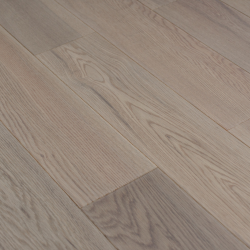 Паркетная доска Amber Wood A12.32.10.125-002 Дуб Белая ночь 909x125x14 мм