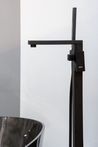 Смеситель ABBER Daheim AF8215B напольный, черный матовый