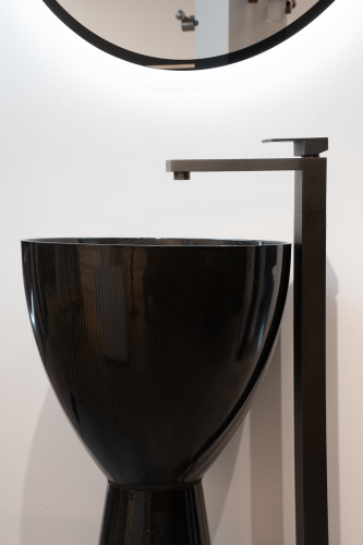 Смеситель ABBER Daheim AF8215B напольный, черный матовый