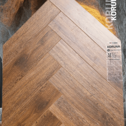 Ламинат CBM Koruna Орех Бесковице 808
