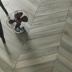 Керамогранит Rondine J86593 Woodie Chevron Green 7.5x40.7