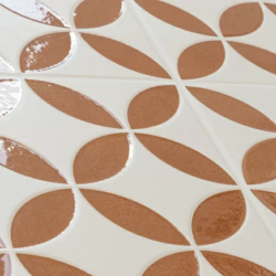 Керамогранит Harmony 37797 Mayari Clay Petals Lt/22,3 22,3x22,3
