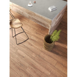 ЛАМИНАТ EGGER ДУБ ДАННИНГТОН ТЕМНЫЙ КОЛЛЕКЦИЯ PRO LAMINATE 2023 CLASSIC 32 КЛАСС 8 ММ С ФАСКОЙ EPL075 (РОССИЯ)